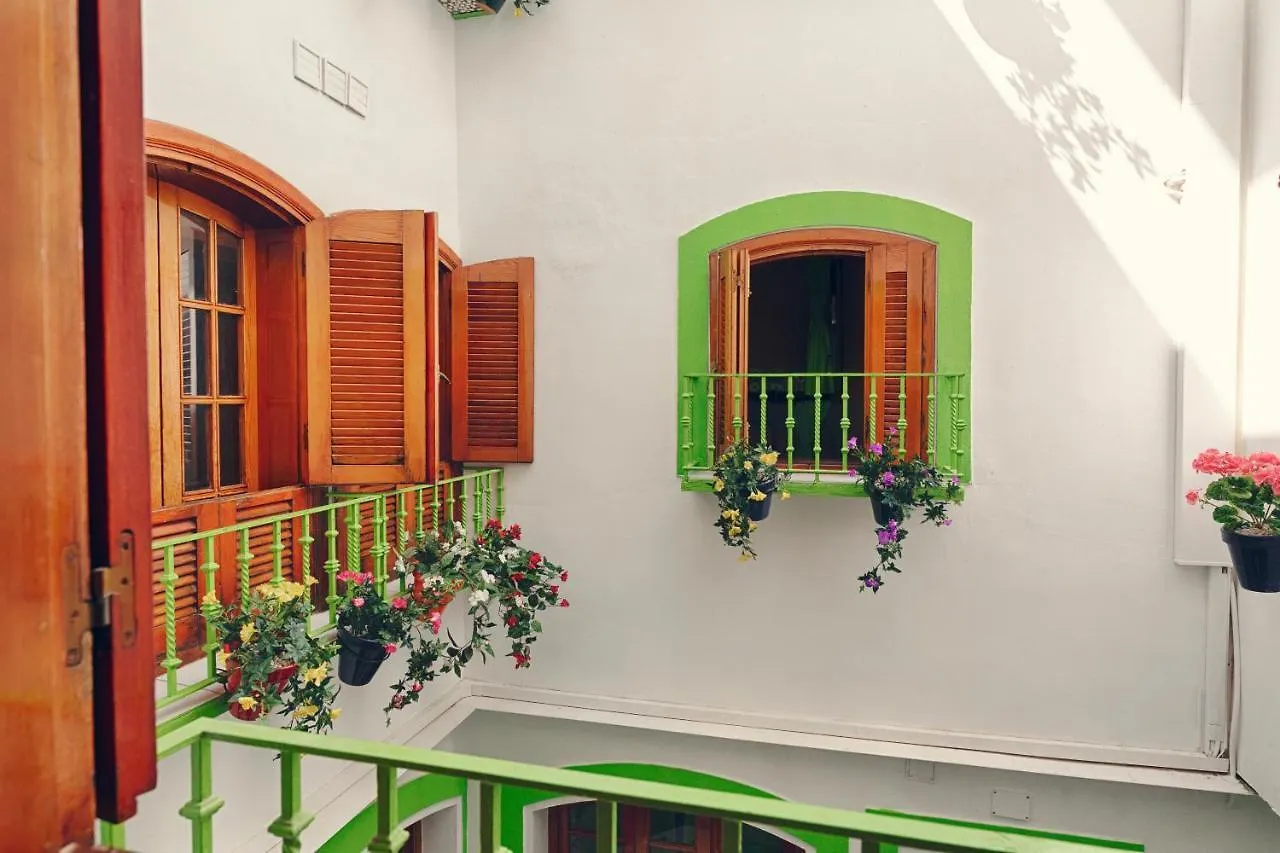 Charming Nerja Hostel