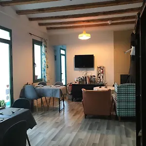 hostal-cling-43.catalonia-hotels.com/