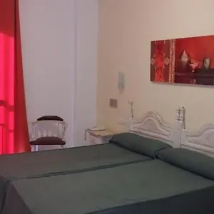 2* Hotel La Casilla De Enfrente Plm